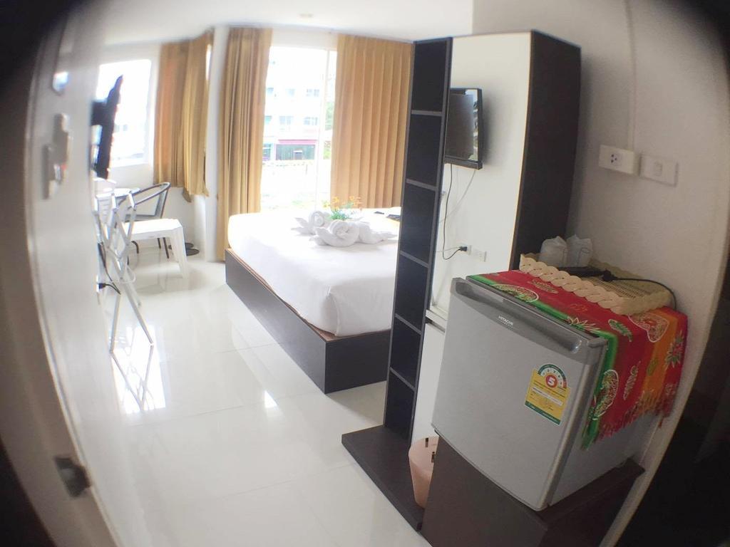 Swiss House Otel Patong Dış mekan fotoğraf
